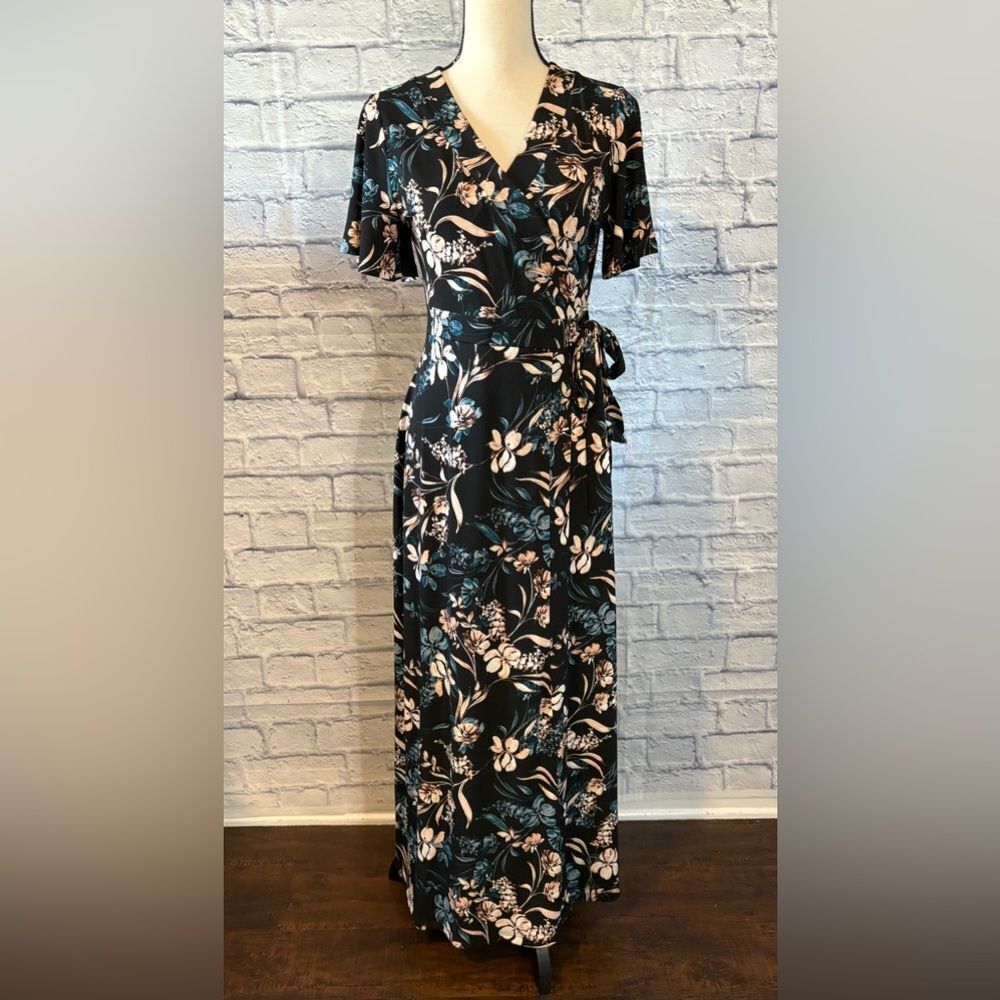 Market & Spruce Black and Blue Floral Midi Dress